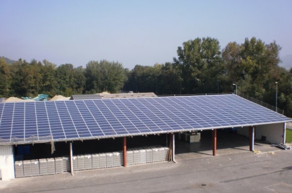 Installation de panneaux solaires pour bâtiment agricole Chambéry